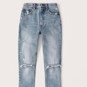 Abercrombie “The 90’s high rise skinny Jean” - size 6